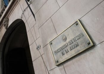 El Tesoro enfrenta una nueva licitación de deuda en pesos con foco en bonos CER y vencimientos hasta 2028