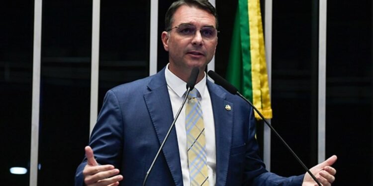 Bolsonaro: en Misiones piden cerrar una denuncia y en Comodoro Py ordenan preservar pruebas