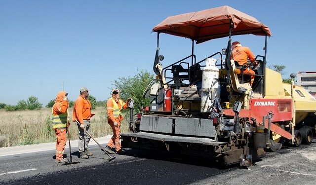 El Gobierno habilitó una emisión de hasta $221.119 millones para cancelar deuda de obra pública